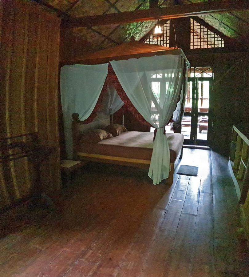 Happy Ria Homestay & Guesthouse Bukit Lawang Exterior foto